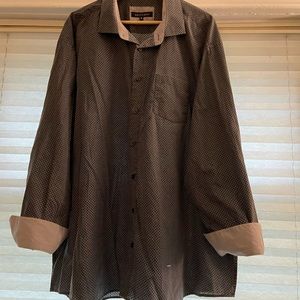 Long sleeve grey patterned dress shirt